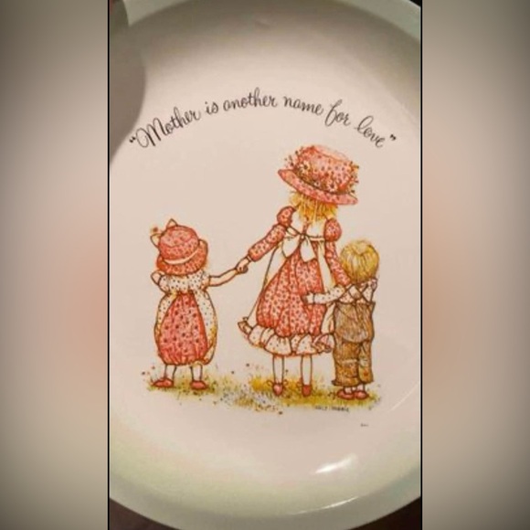 Other - Vintage Style Decorative Plate with Children Illustration